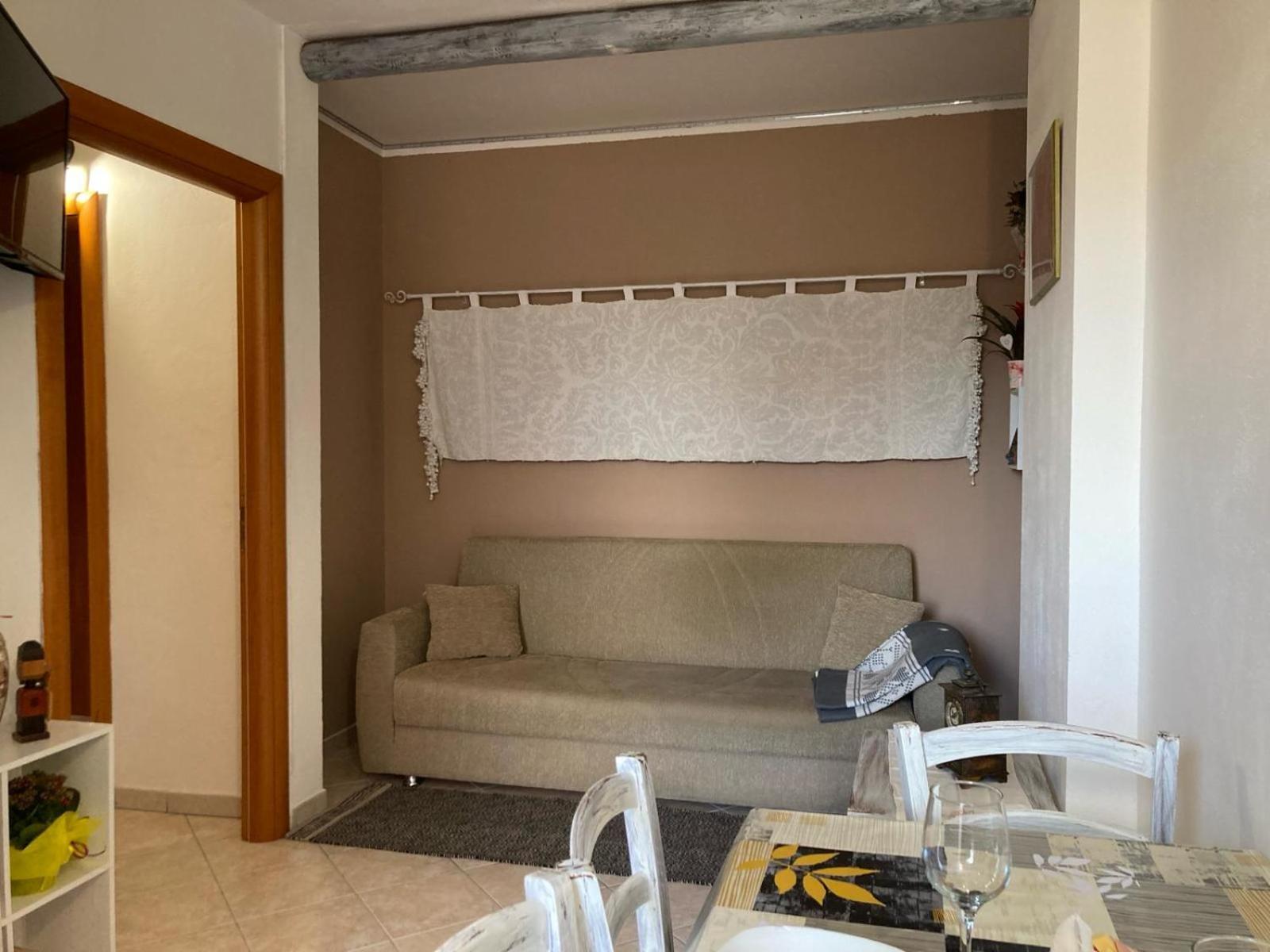 S'Imbusthouse Appartement Oristano Buitenkant foto
