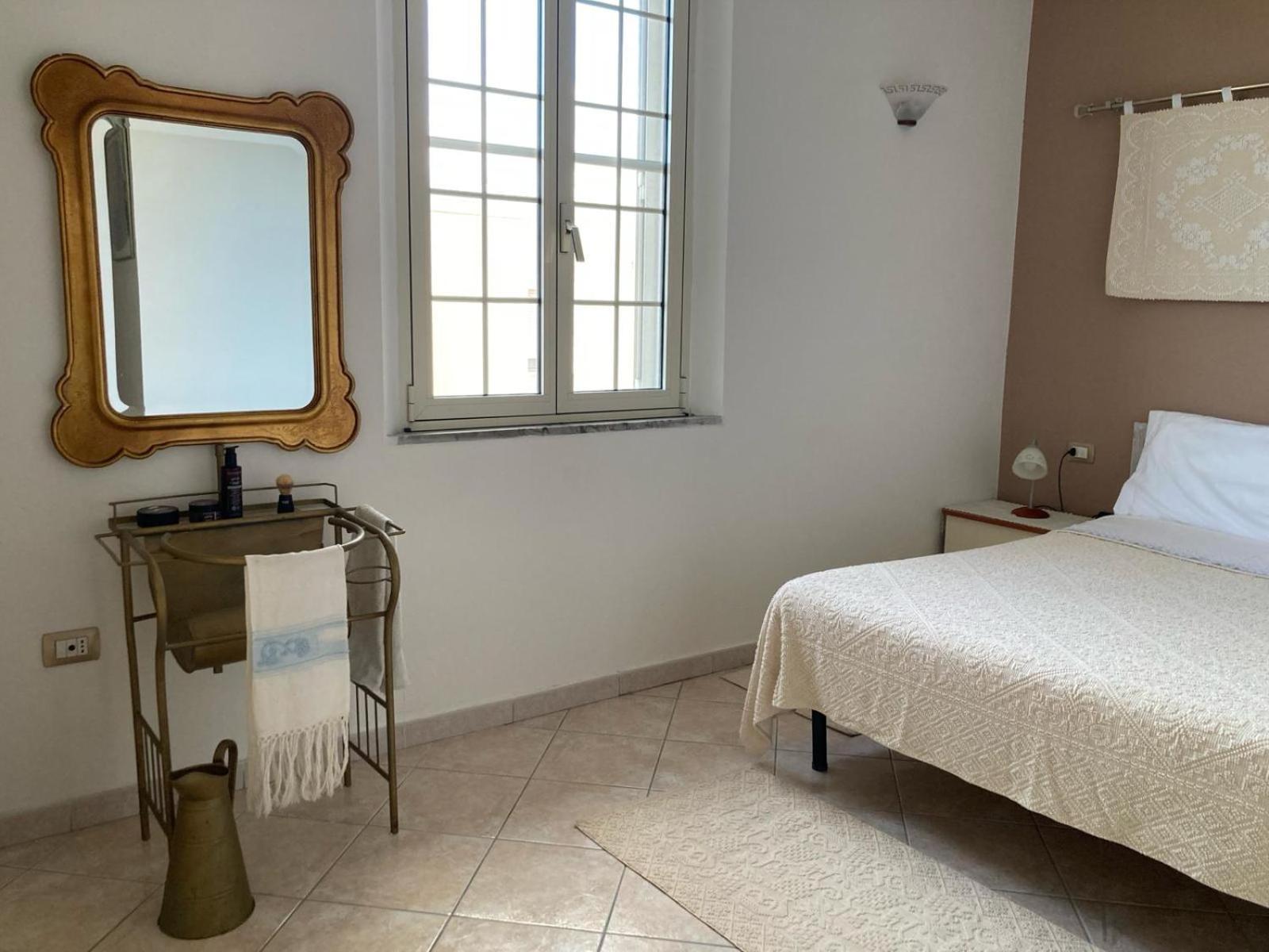 S'Imbusthouse Appartement Oristano Buitenkant foto