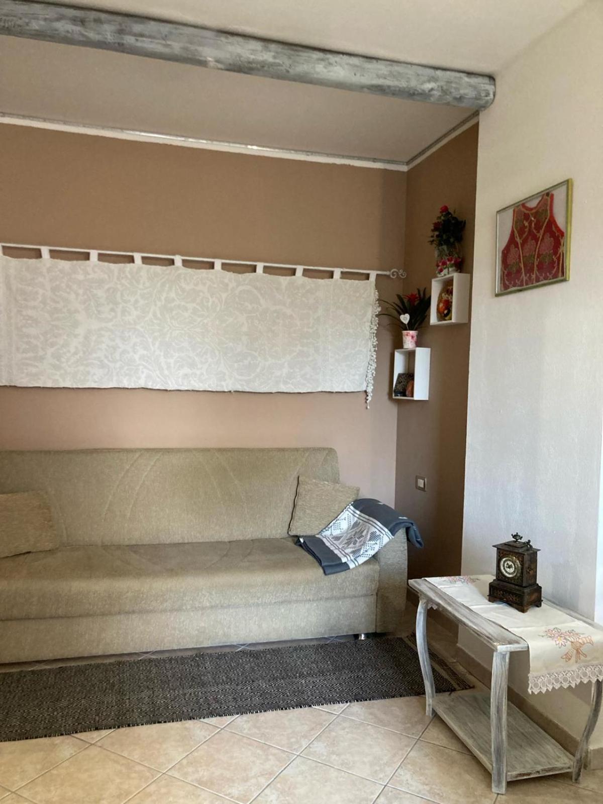 S'Imbusthouse Appartement Oristano Buitenkant foto
